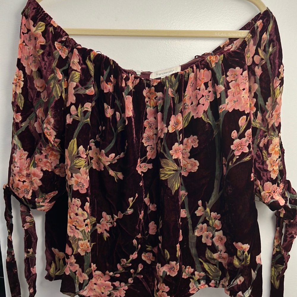 Francesca’s Off The Shoulder Velvet Bodice Blouse